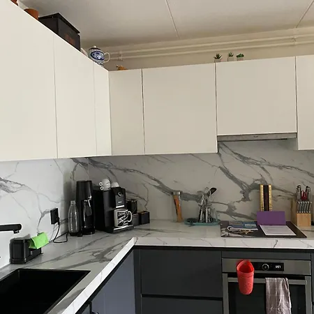 The Scheveningse Meisjes Appartement
